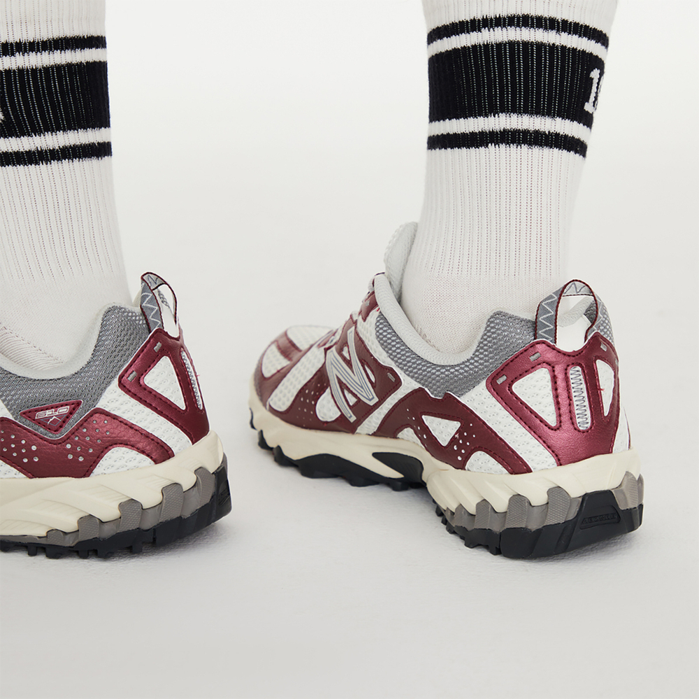 New Balance 610T