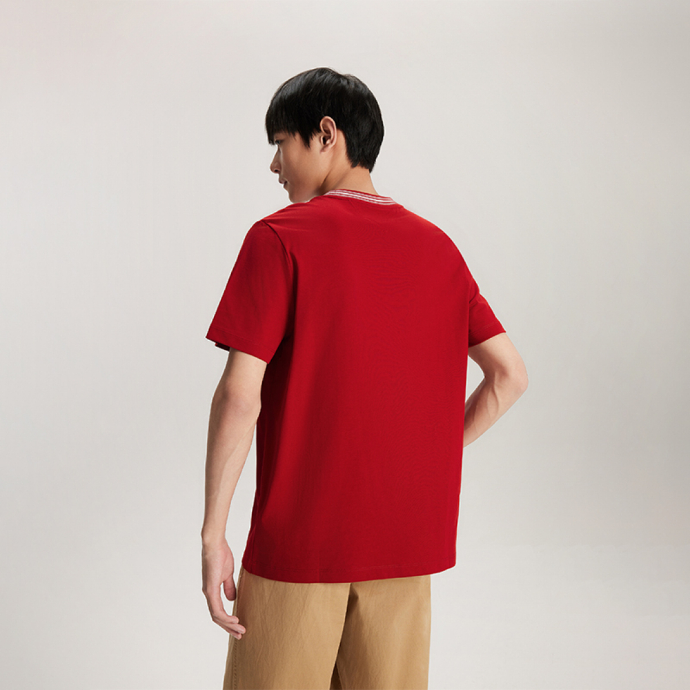 Tommy Hilfiger T