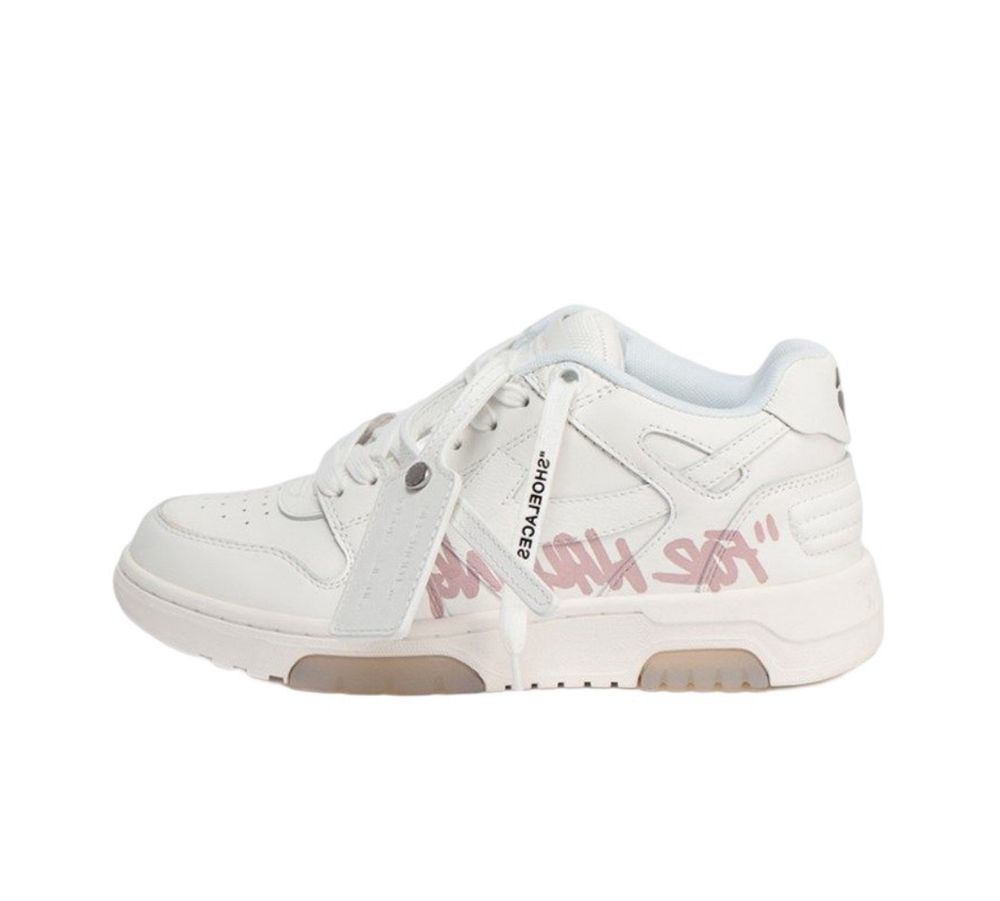 OFF-WHITE