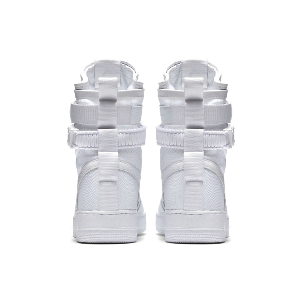 Nike Air Force 1 SF Triple White Complexcon