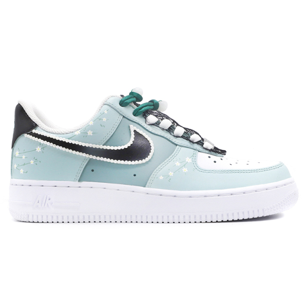 【 】 Nike Air Force 1