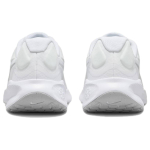 Nike REVOLUTION 7