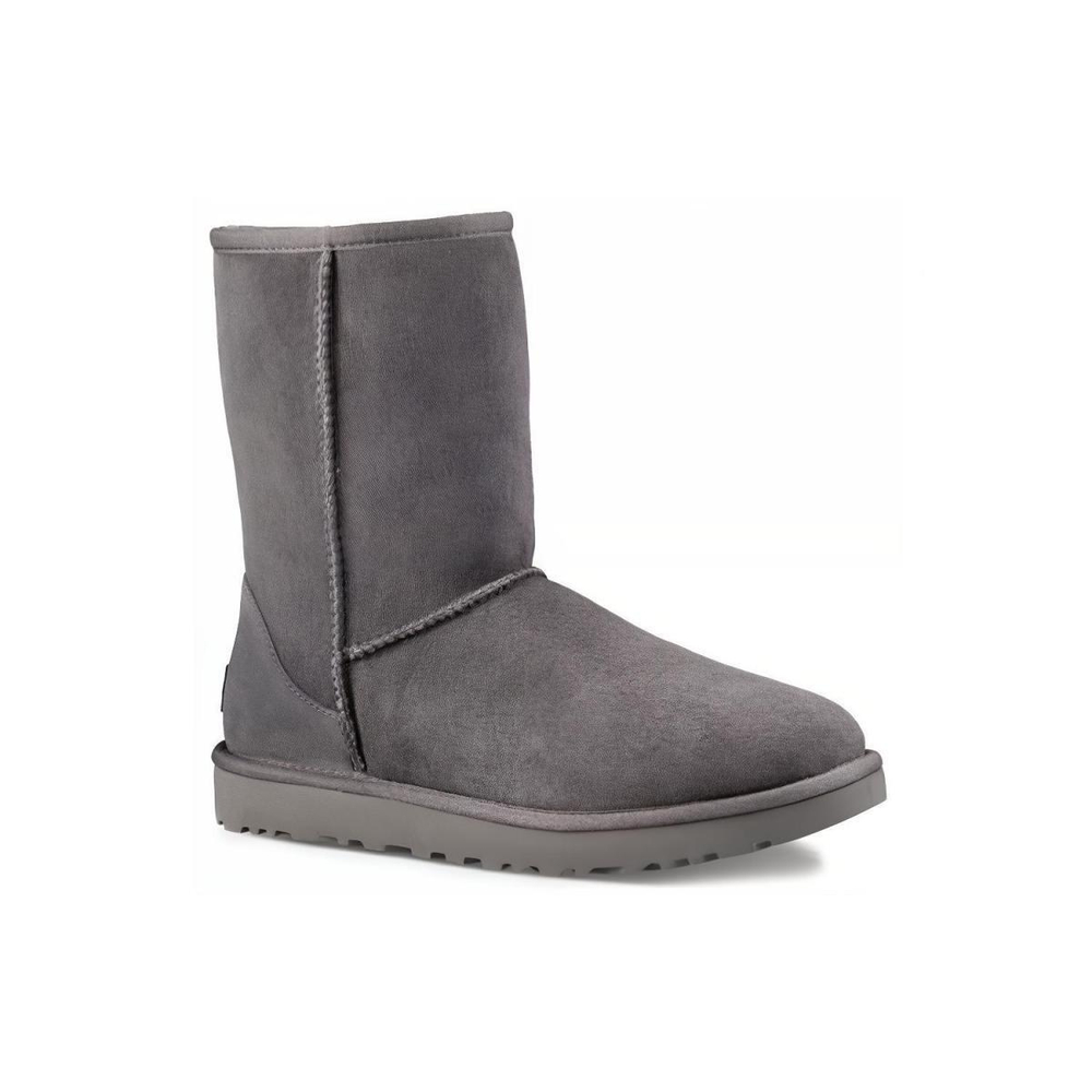 UGG Classic Short II