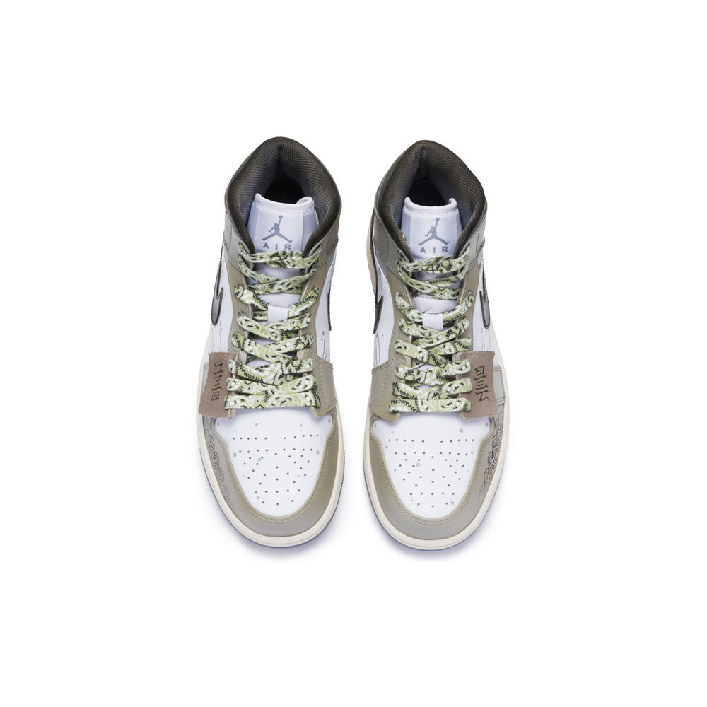 【 】 Jordan Air Jordan 1 Mid 811
