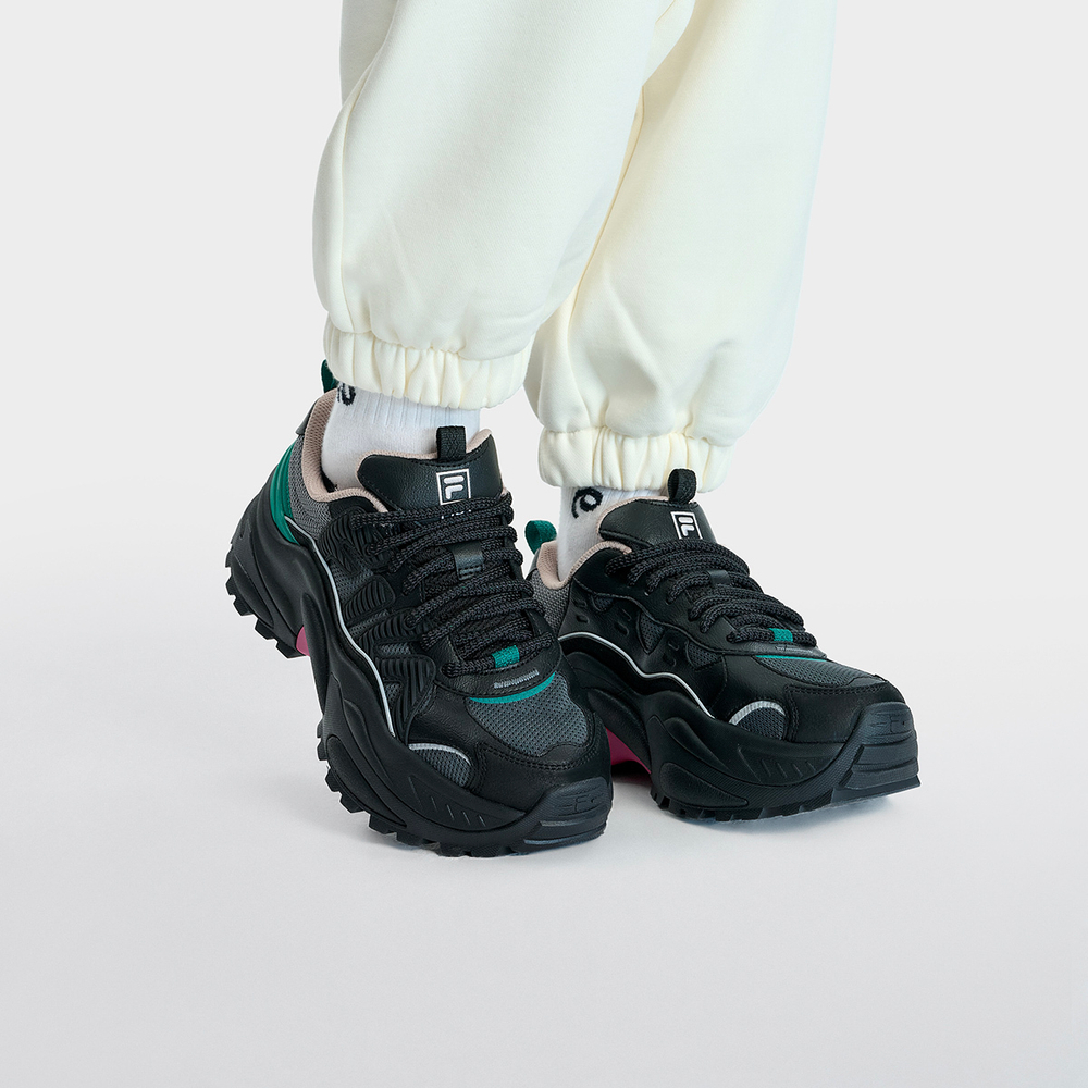 FILA CELLA ·