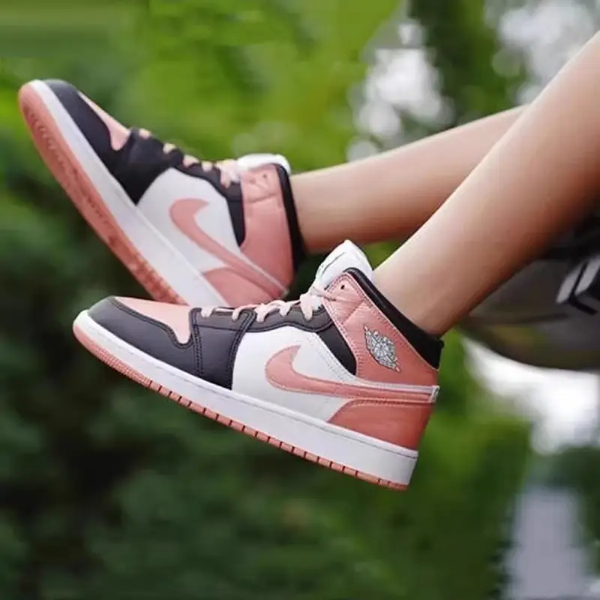 Jordan Air Jordan 1 Mid