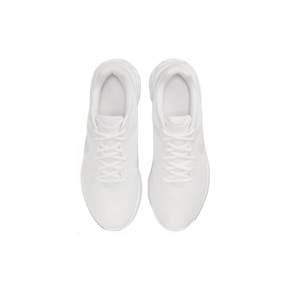 Nike REVOLUTION 6