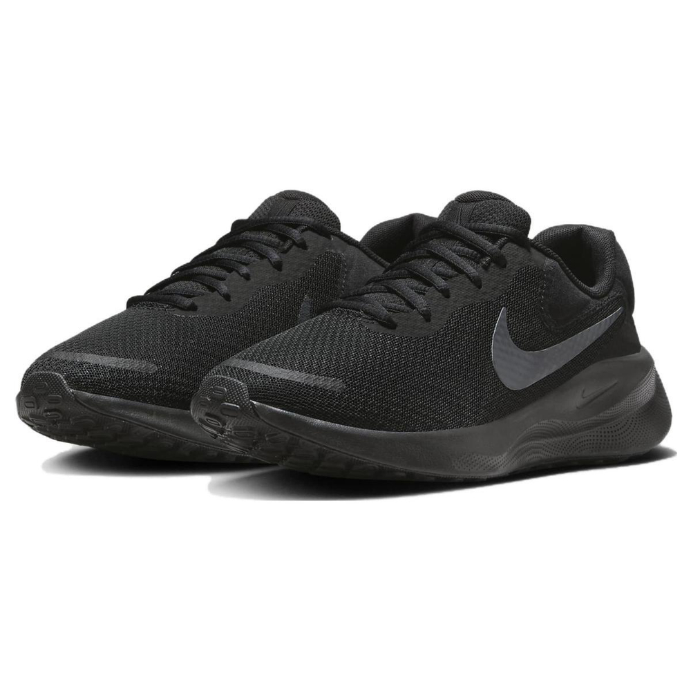 Nike REVOLUTION 7