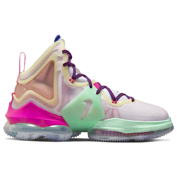 Nike Lebron 19 "Valentine's Day" 19 TPU