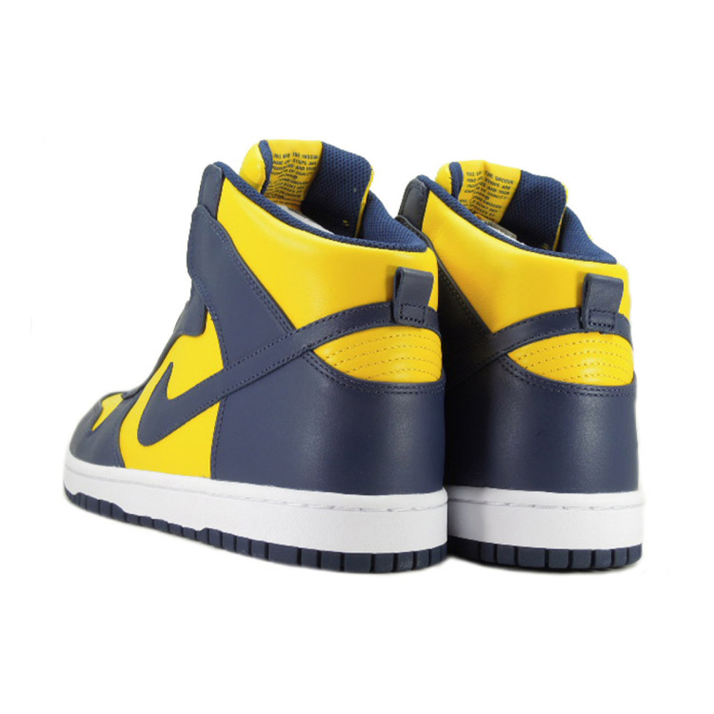 Sacai x Nike Dunk Lux