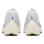 Nike ZoomX Vaporfly Next% 2