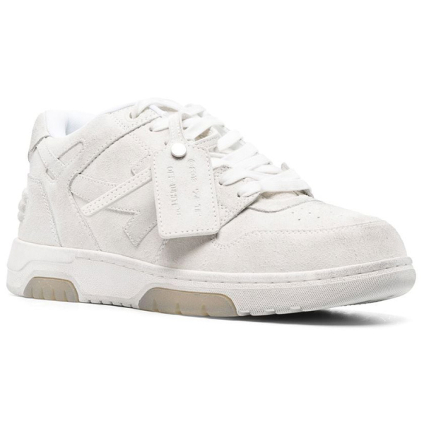 OFF-WHITE