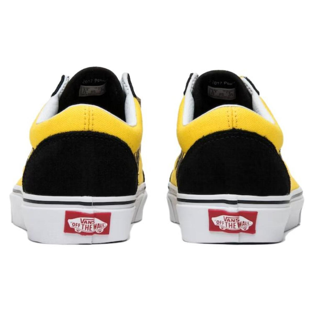 Peanuts x Vans Classic Silp-On