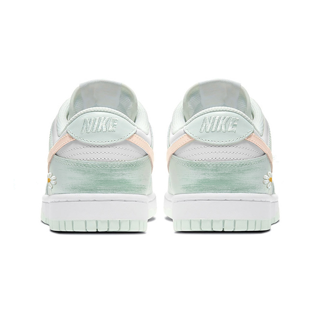 【 】 Nike Dunk DAISY