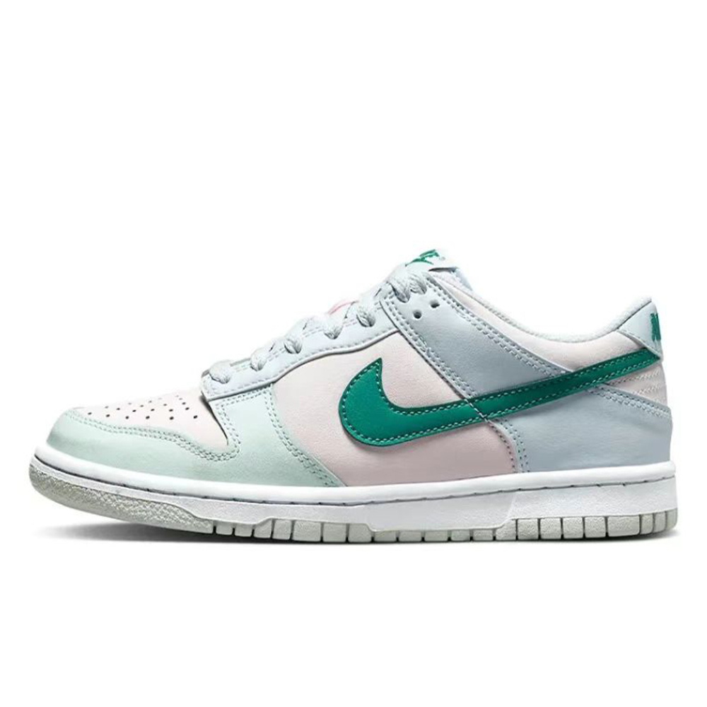 【 】 Nike Dunk Low GS