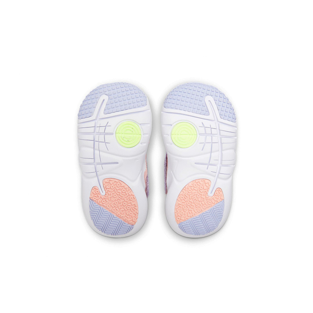 TD Nike Flex Advance SE