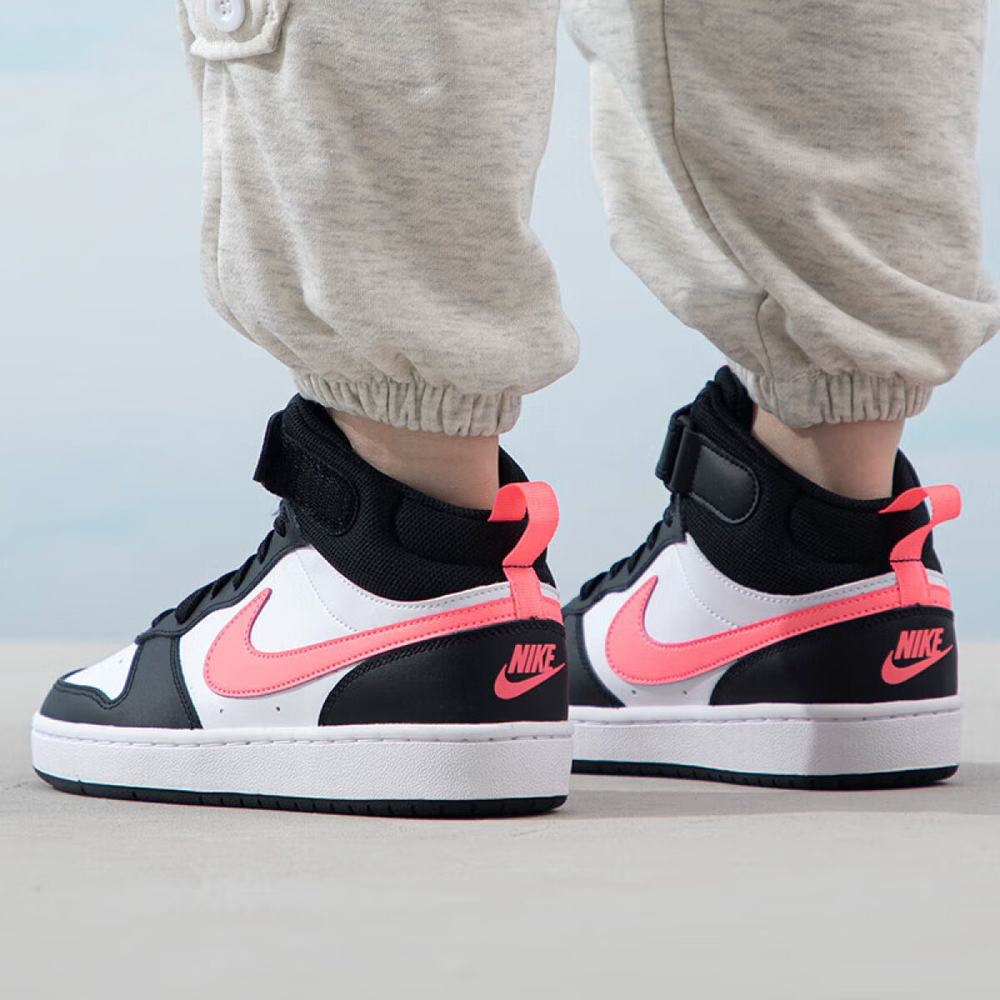 Nike Court Borough Mid 2