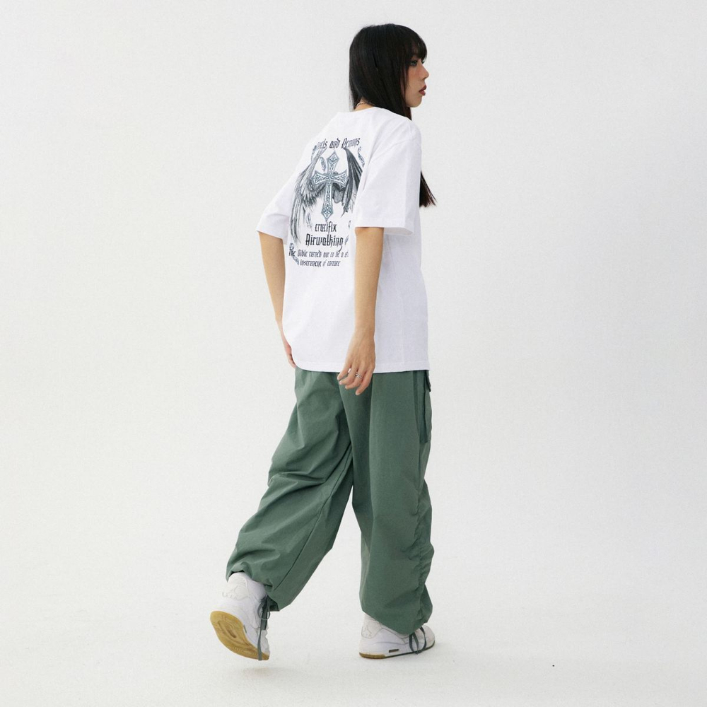 Airwalk T