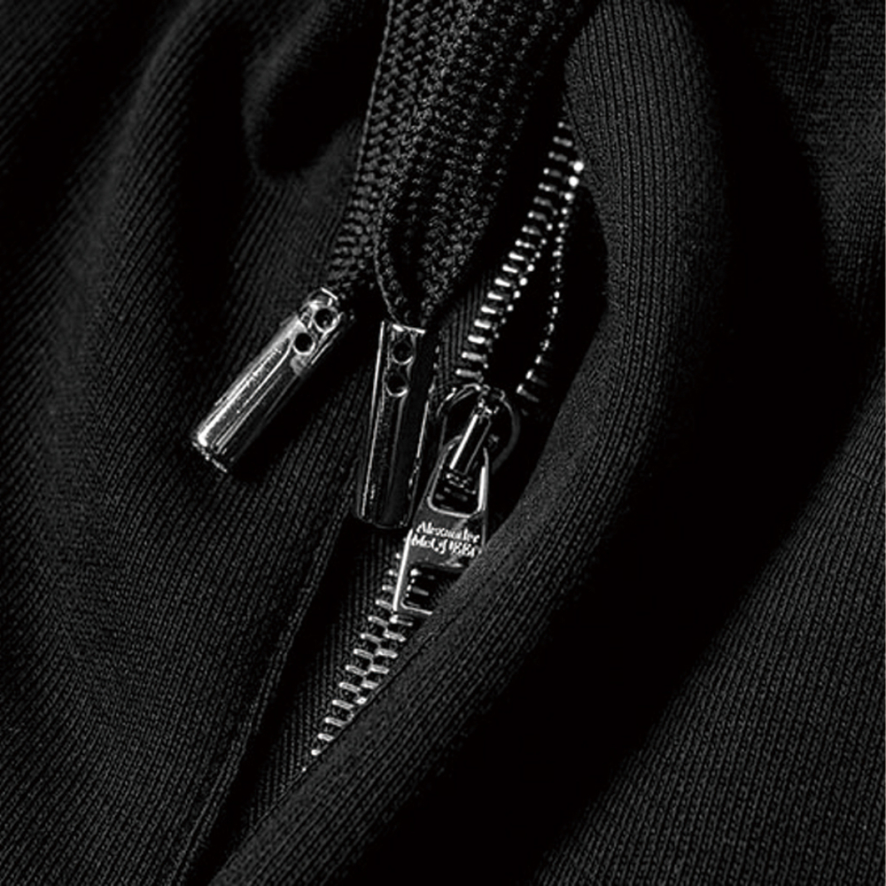 Alexander McQueen Logo