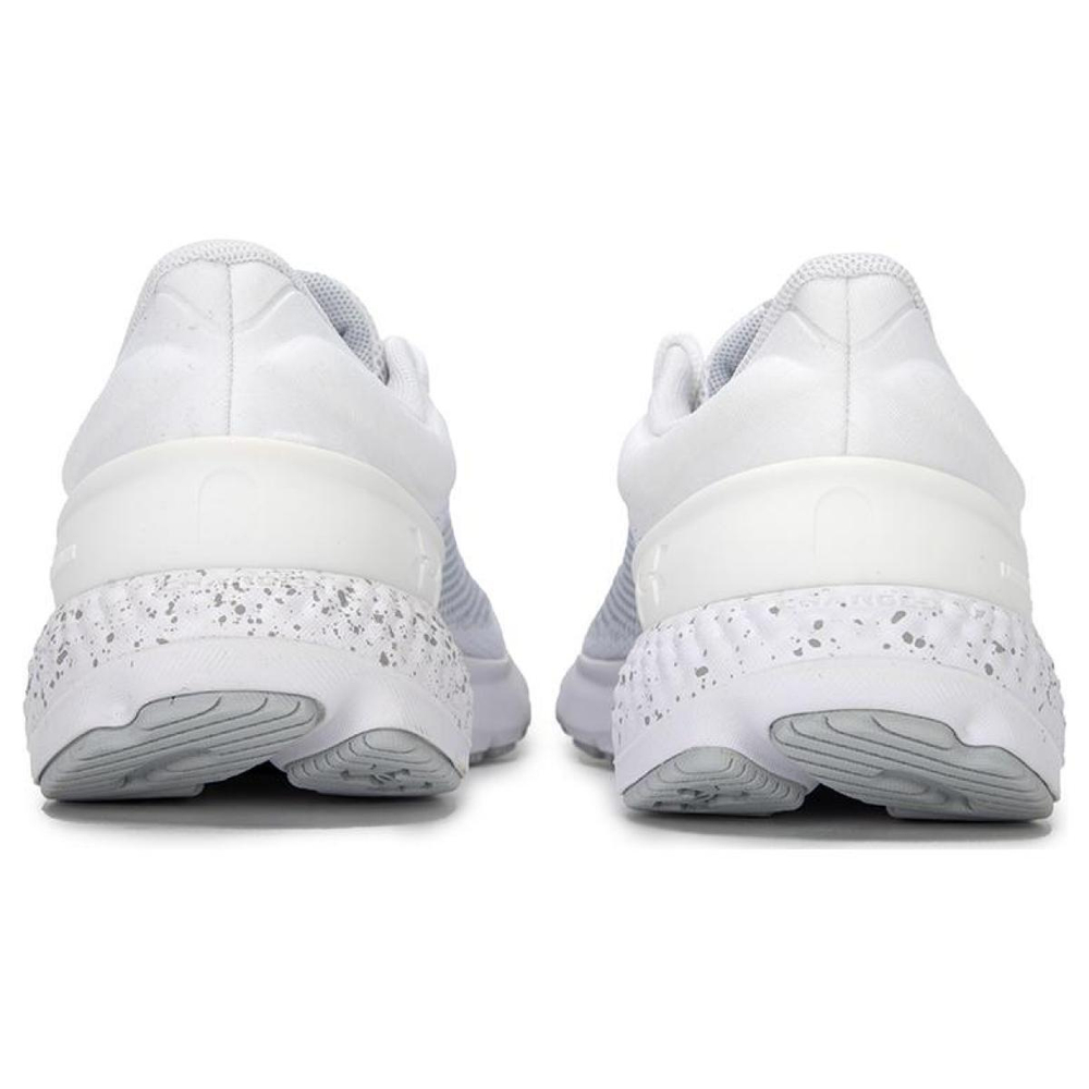Under Armour Charged Escape 4