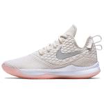 Nike Witness 3