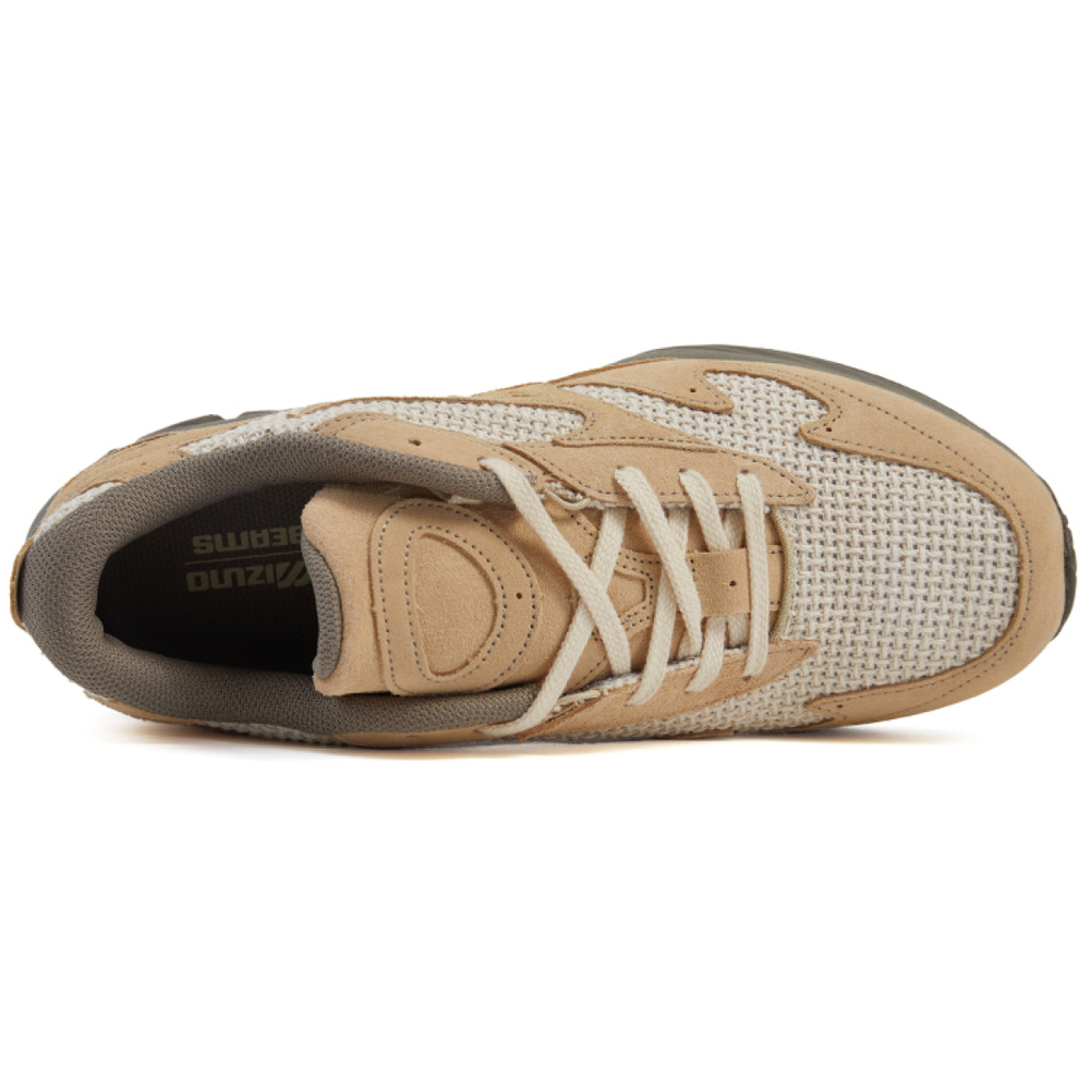 Beams x Mizuno Wave Rider β
