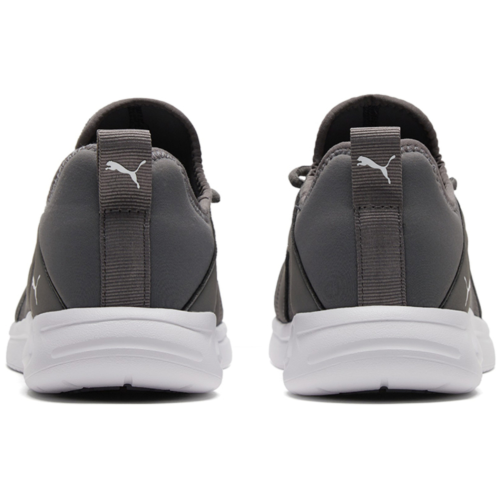 PUMA Resolve Street