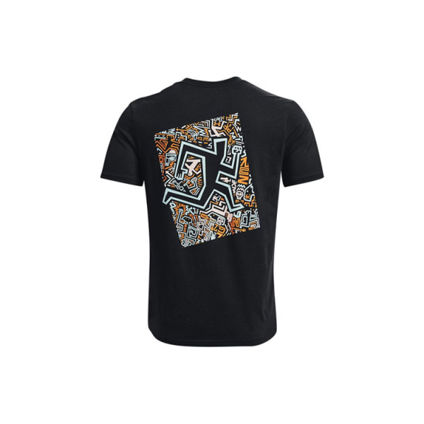 Under Armour T