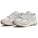 New Balance NB 2002R