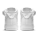 Nike Air Force 1 07 LE