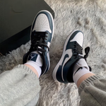 Jordan Air Jordan 1 Mid "Dark Teal"