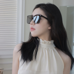 【 】 PULAIS TR/