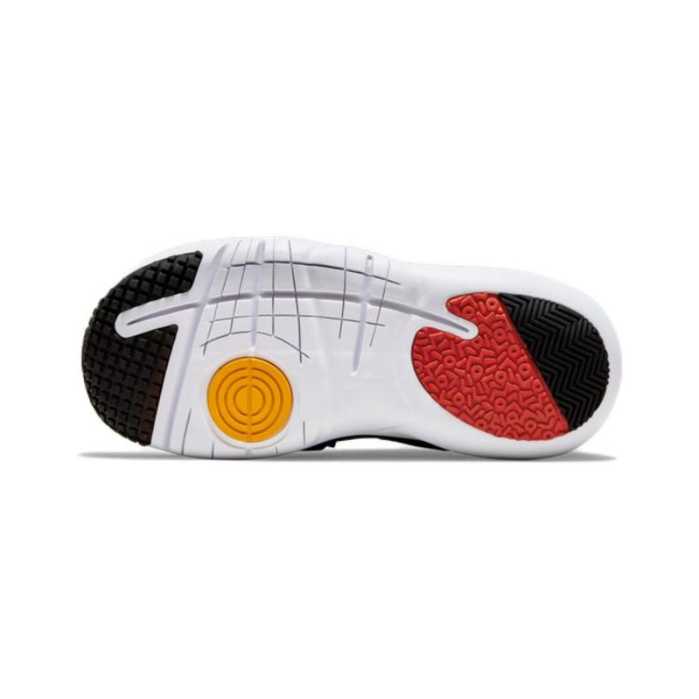 Nike Flex Advance