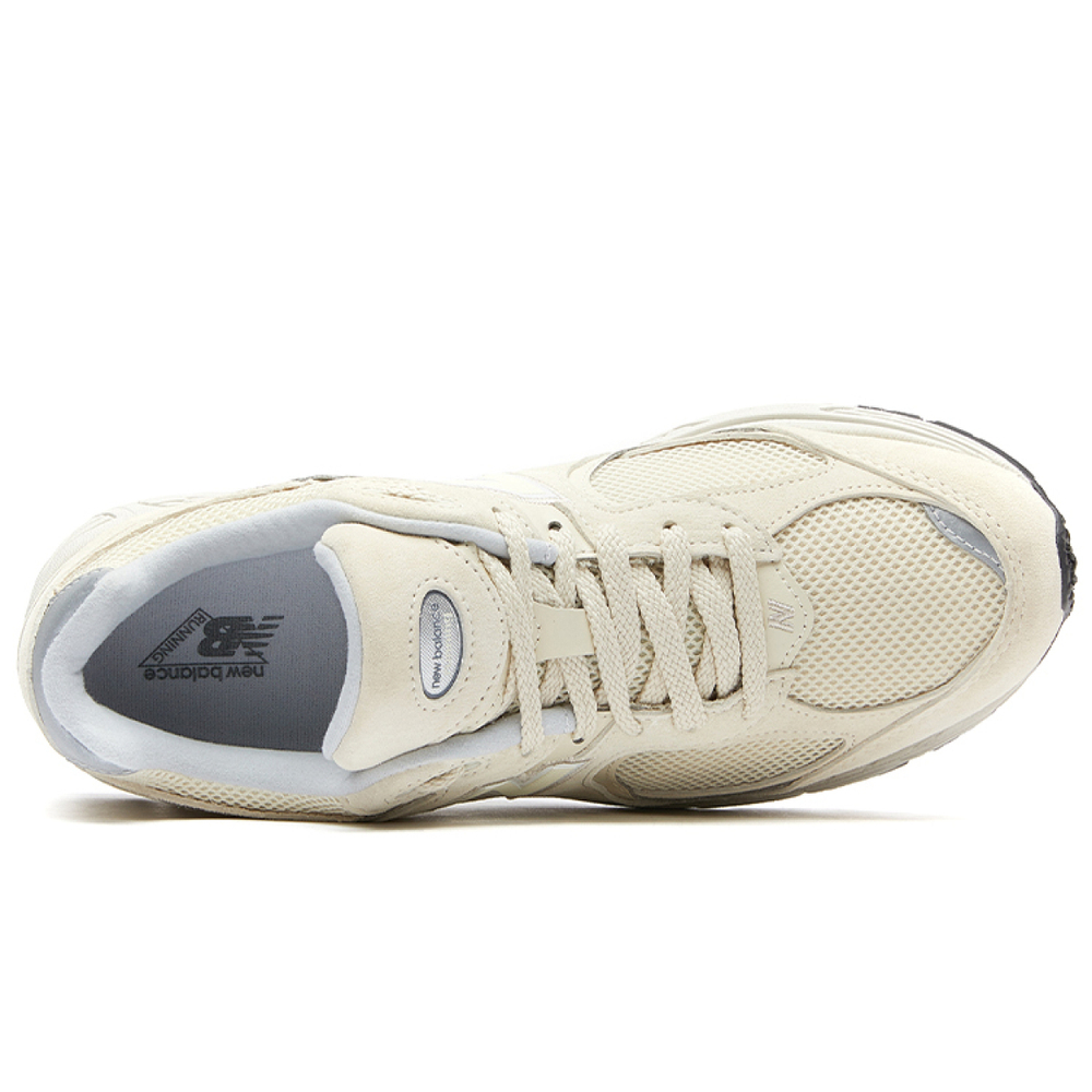 New Balance NB 2002R