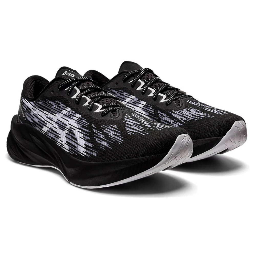 Asics Novablast 3