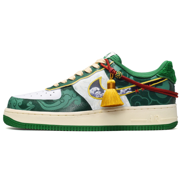 【 】 Nike Air Force 1