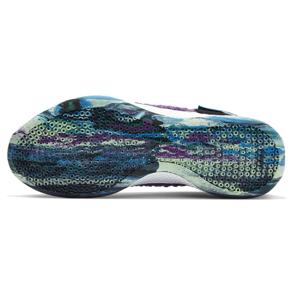 Nike UNVRS Air Zoom