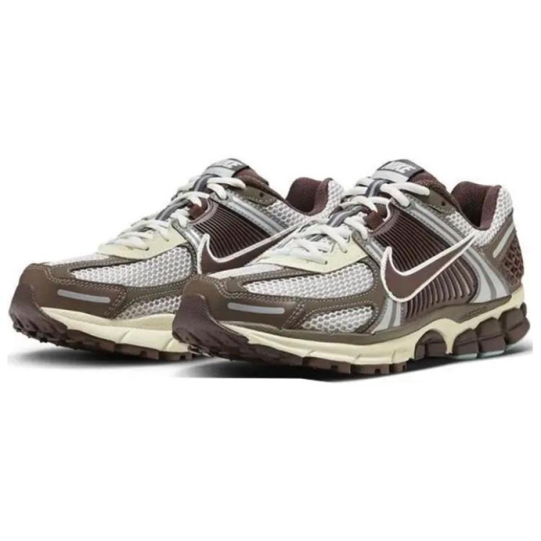 Nike Air Zoom Vomero 5
