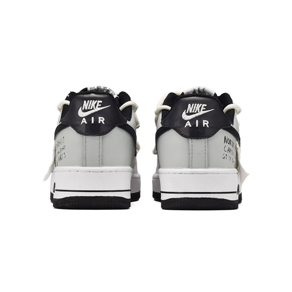 【 】 Nike Air Force 1