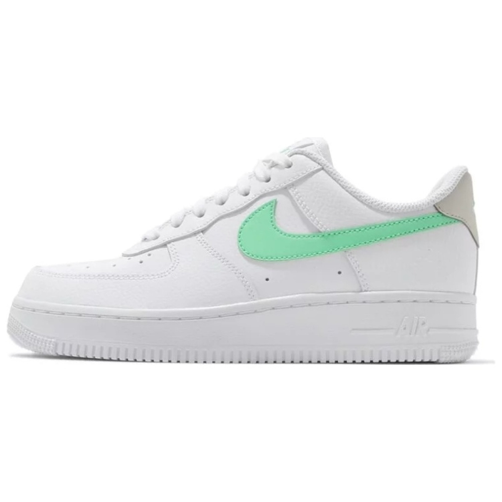 Nike Air Force 1 07