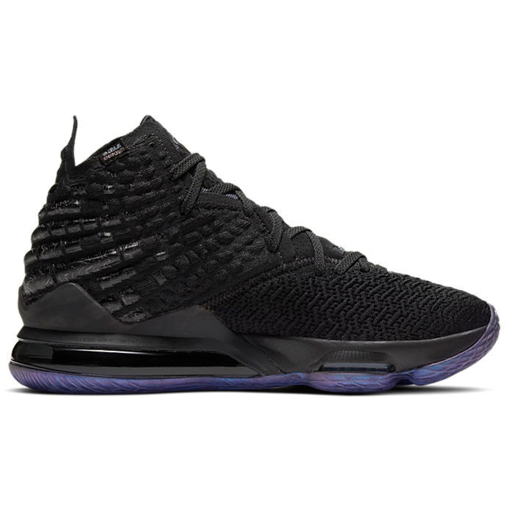 Nike Lebron 17