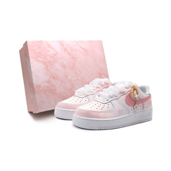 【 】 Nike Air Force 1 LE GS