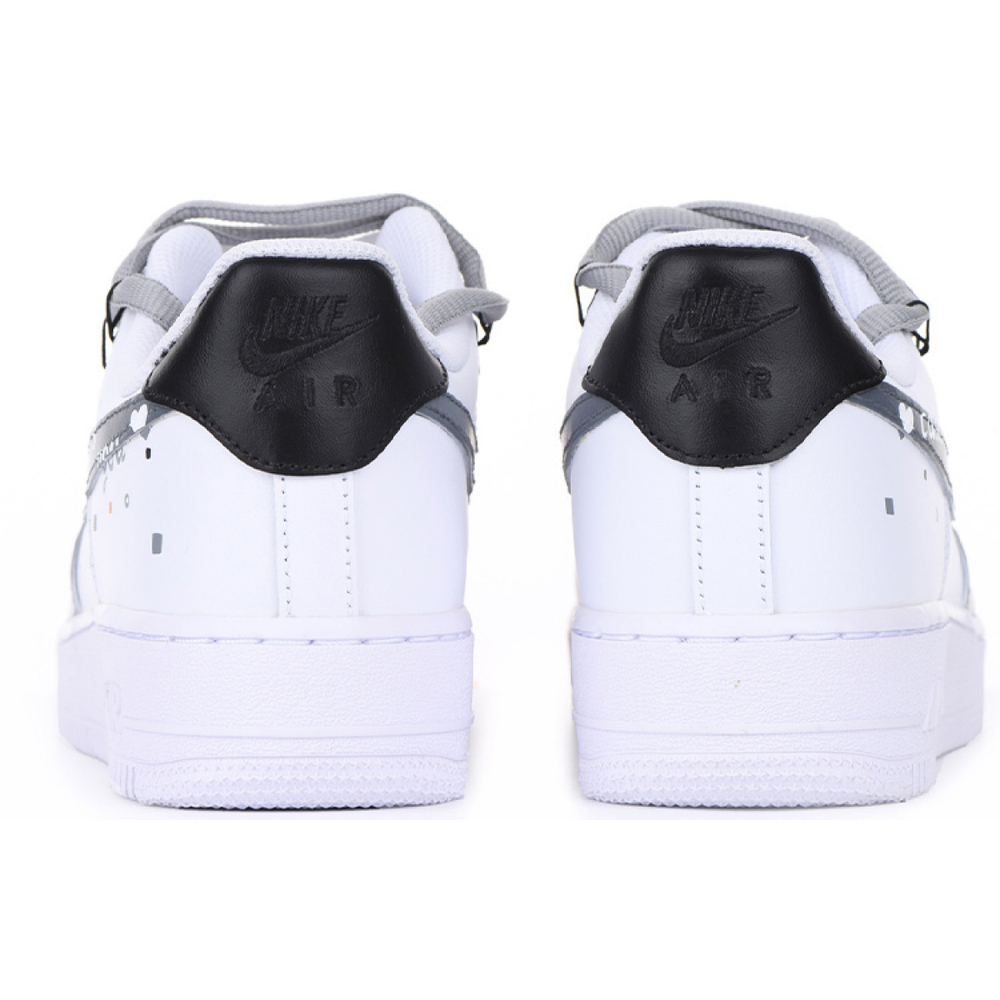 【 】 Nike Air Force 1 '07