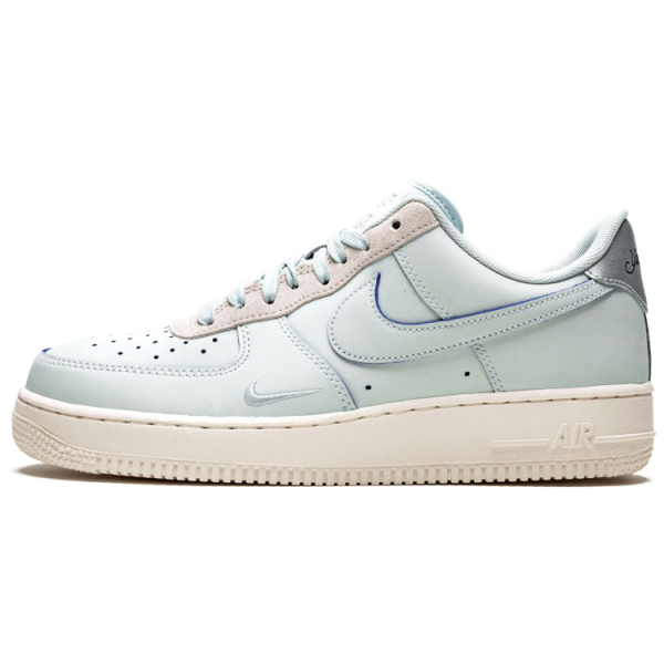 Nike Air Force 1 07 LV8 "Devin Booker"
