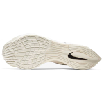 Nike ZoomX Vaporfly Next% 1