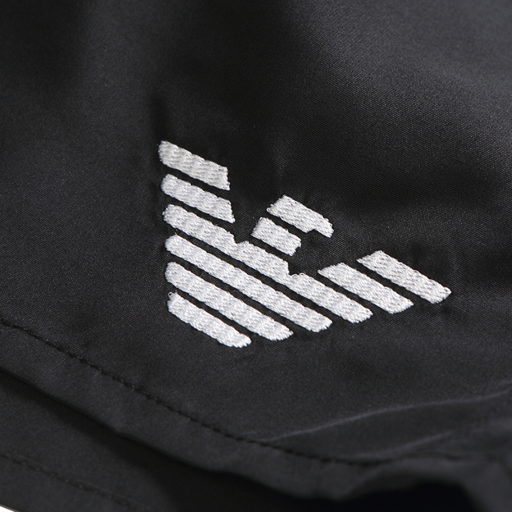 EMPORIO ARMANI SS23 Logo