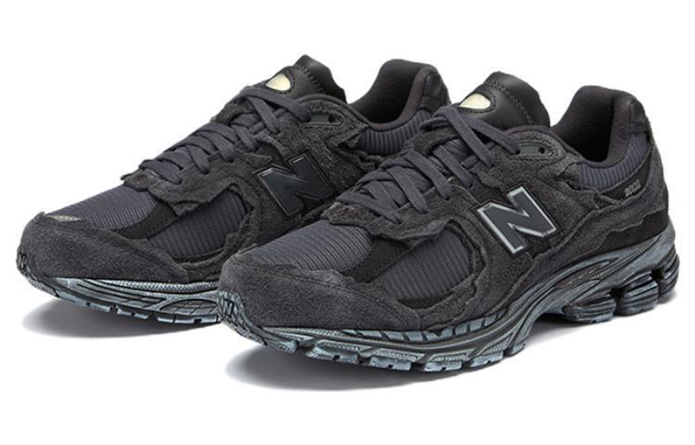 New Balance NB 2002R