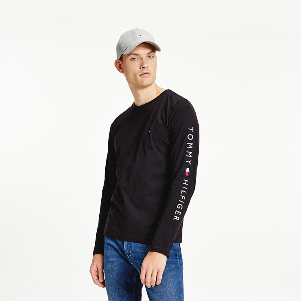 Tommy Hilfiger T