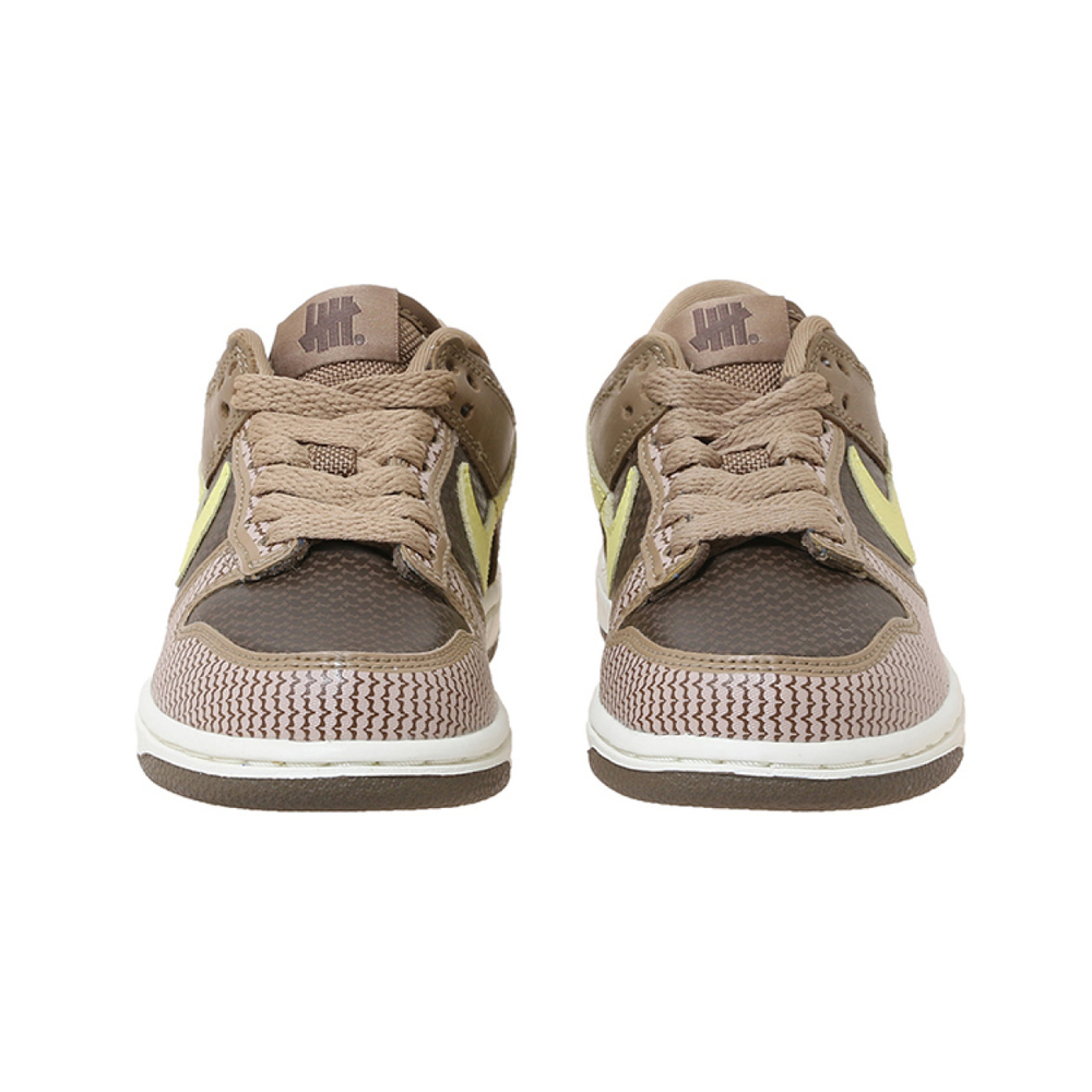 UNDEFEATED x Nike Dunk SP "Inside Out"