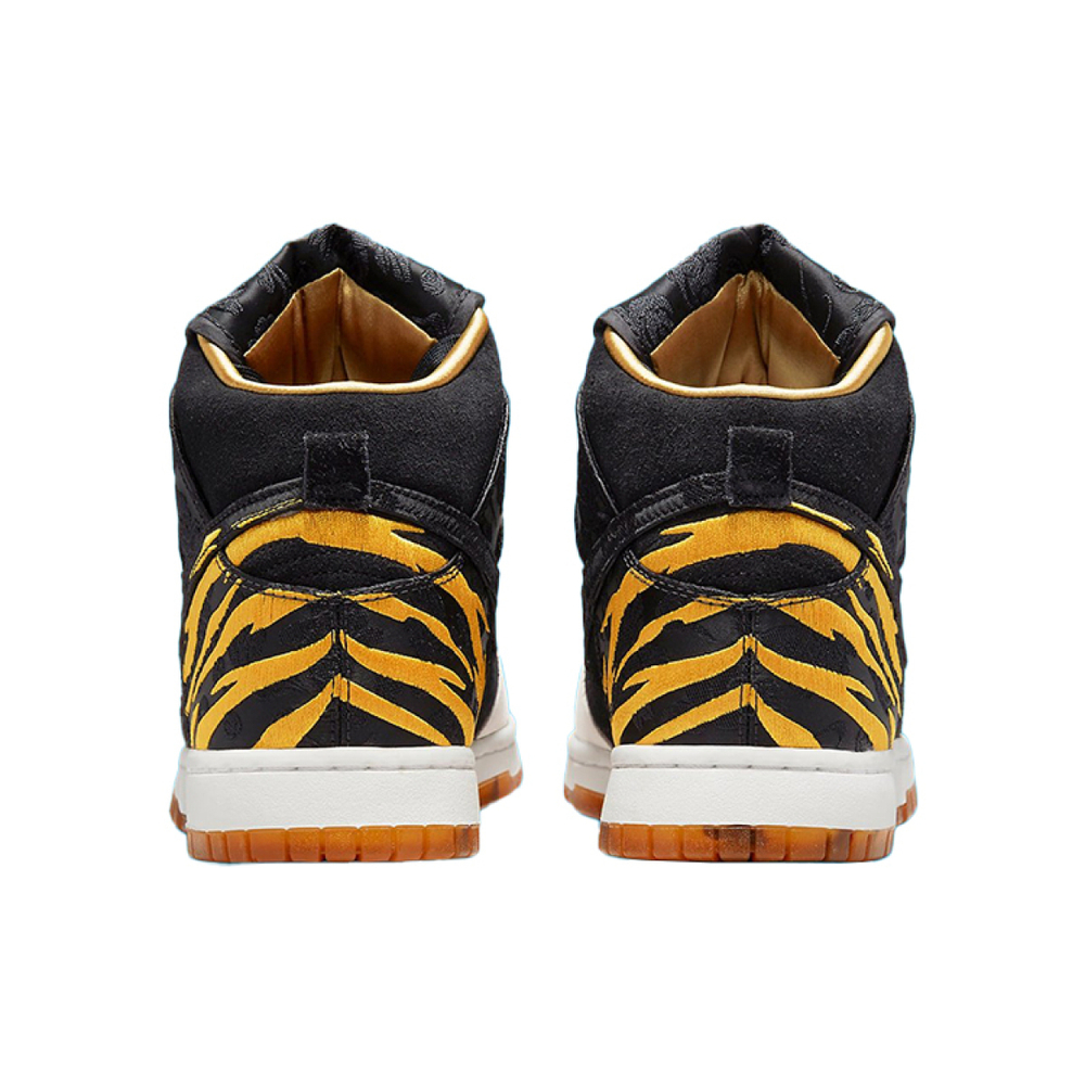 Nike Dunk Retro prm "god of wealth"